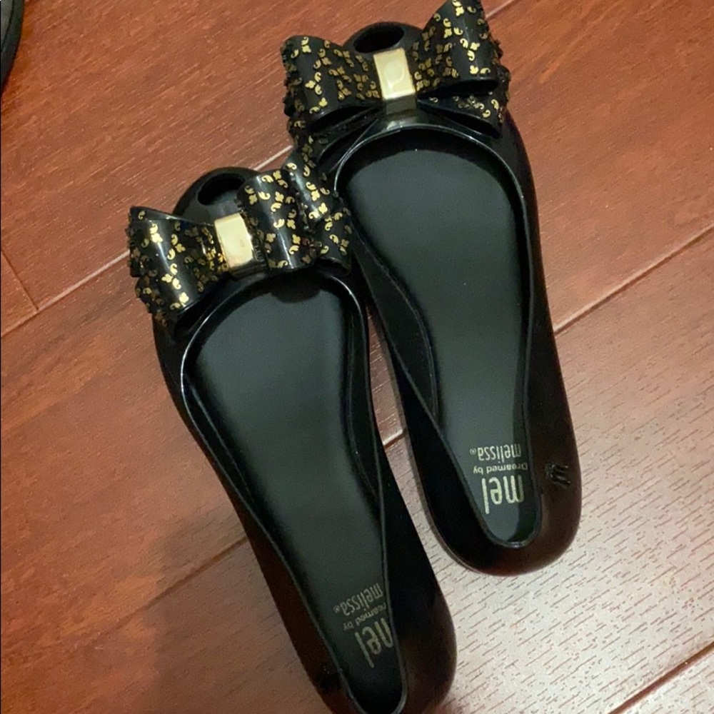 Black Mel flats